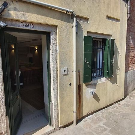 Dimore Del Borgo Antico - Corte Da Lezze Venedig Eksteriør billede