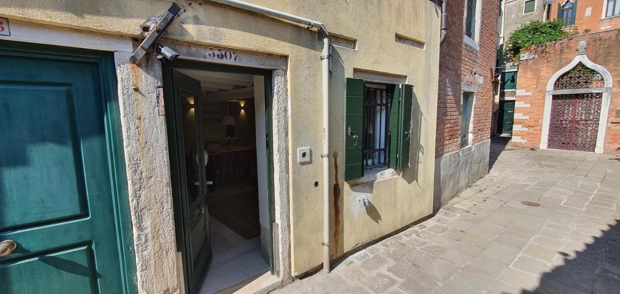 Dimore Del Borgo Antico - Corte Da Lezze Venedig Eksteriør billede